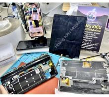Chuyên sửa chữa Samsung Z Fold 3 & 4 làm cáp cổ màn hình